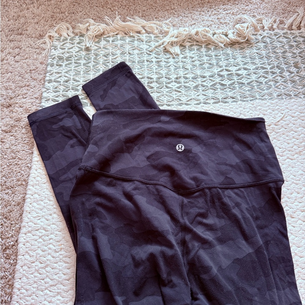 lululemon size 6 Camouflage Black Leggings